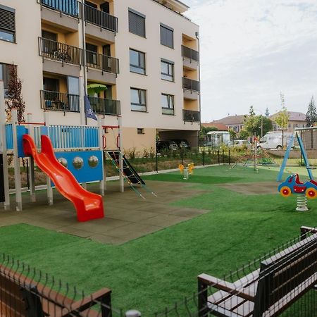 Appartamento Strešný Aparmán Pri Mlyne Skalica Esterno foto